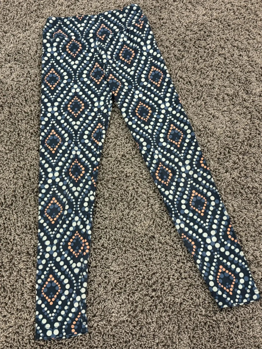 Bundle of 4 pairs of LuLaRoe Tween Leggings